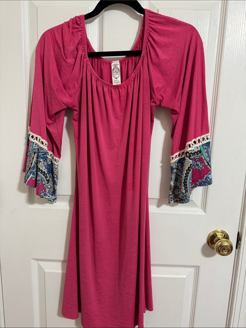 Women's Fuchsia Boho Bell-Sleeve Dress